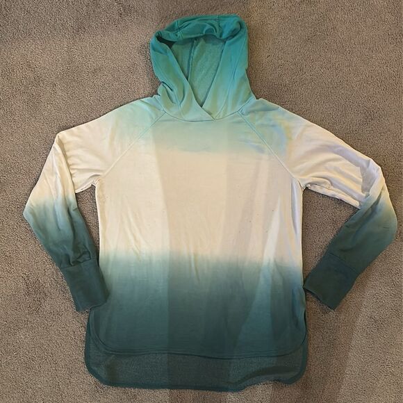Te Verde Ombré Fleece Hooded Sweatshirt! - Picture 13 of 15